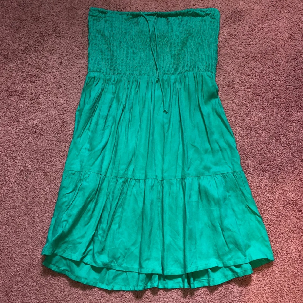 Green summer flowy dress